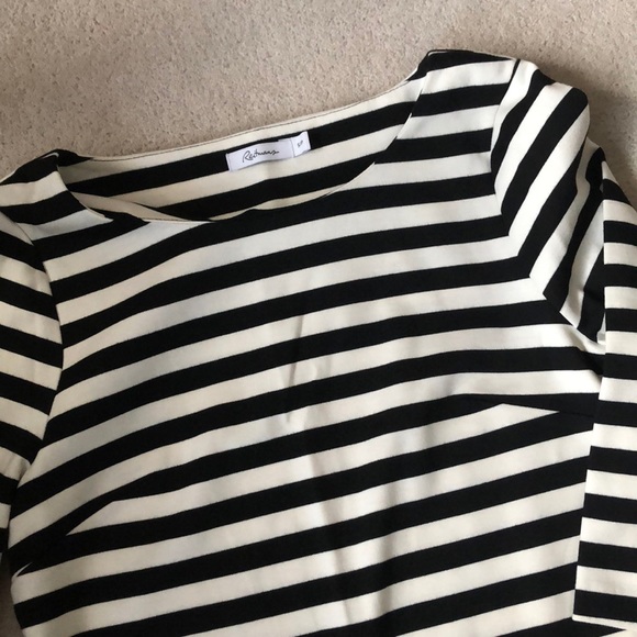 Stripped dress! - Picture 3 of 5